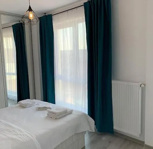 Apartment Cozy In The Center Of *